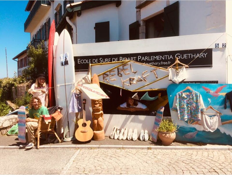 Ecole de surf de Bidart Guéthary Parlementia - Guéthary