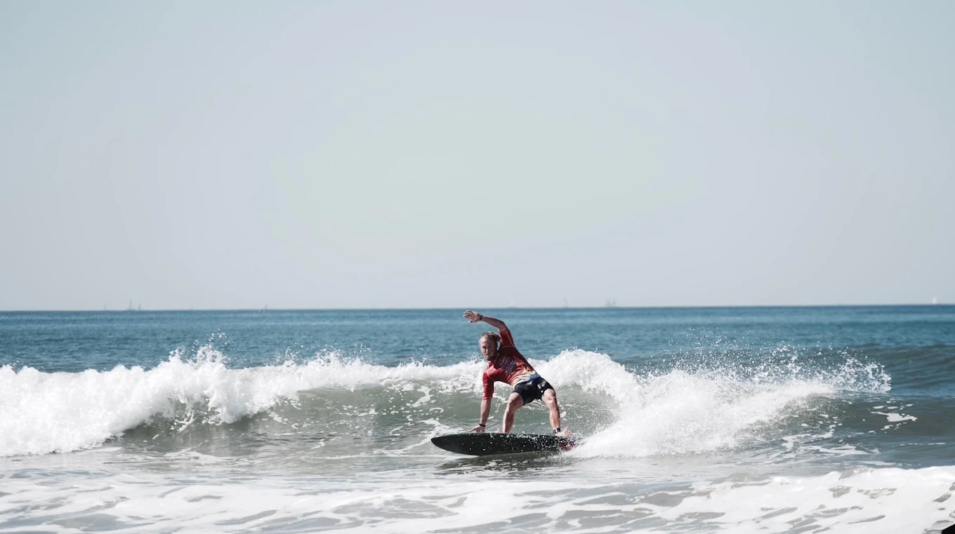 ECOLE DE SURF DE BRETAGNE FORT BLOQUE - Guidel