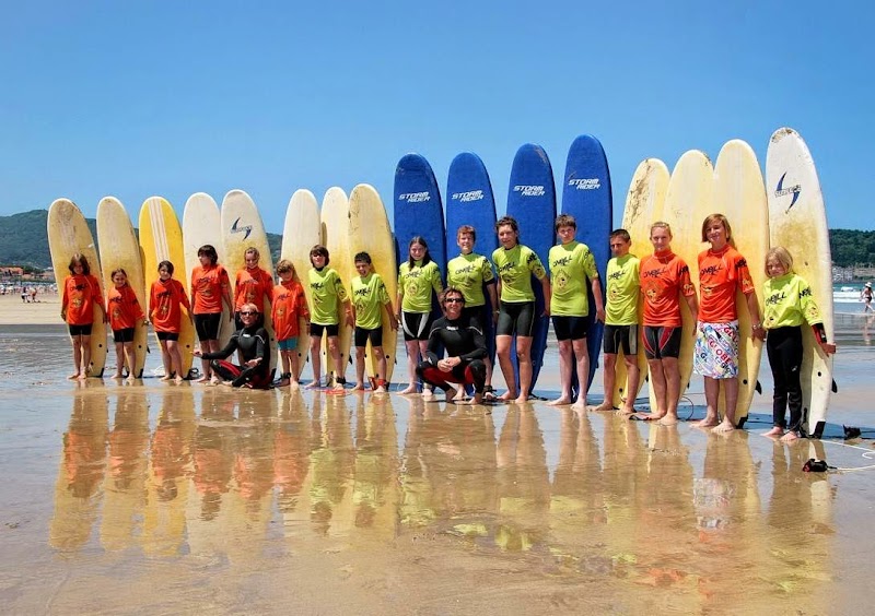 Ecole de Surf H2O - Siége social - Label FFS 2009 - Guéthary