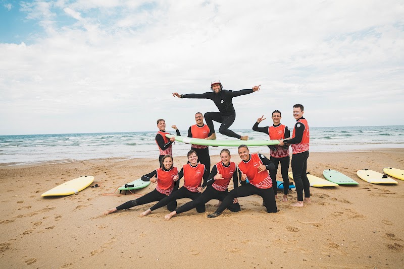 ESCF Seignosse le Penon / Beach Bikes Seignosse (Ecole de Surf / Loc - Seignosse